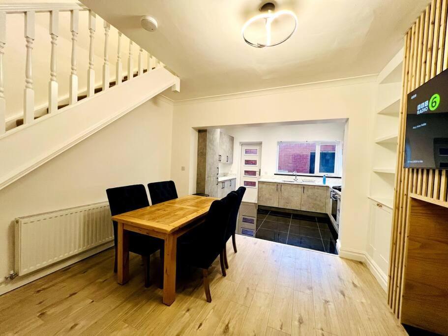 Вилла Modern 2-Bed In Blyth Centre Экстерьер фото